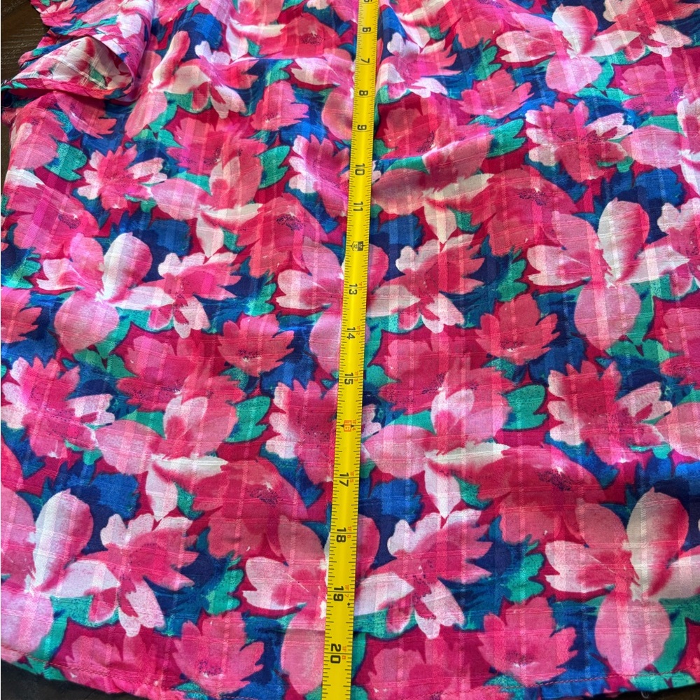 🌸💙 Draper James 💙🌸 Pink and Blue Floral Blouse Size (S) - Picture 10 of 10